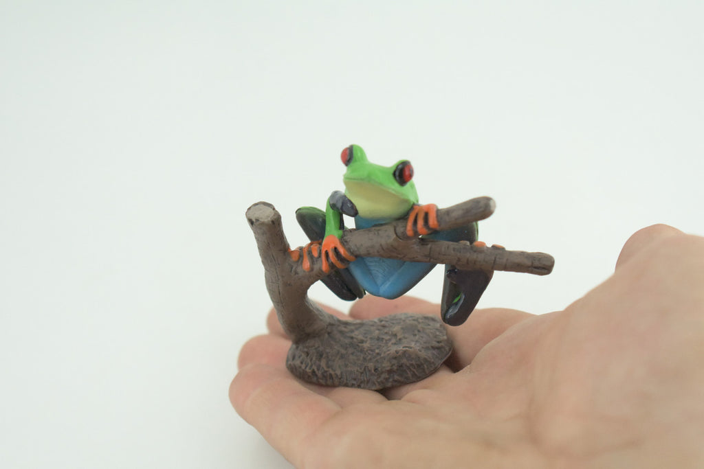 Red Eye Tree Frog, Hand Painted, Museum Quality, Rubber, Educational, Realistic, Diorama Model, Figure, Lifelike, Replica, Gift, 3 inches. CH1012 BB217