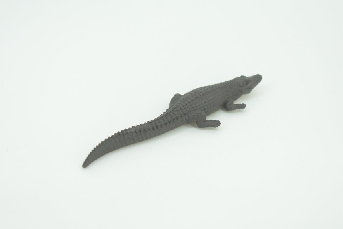 Black Caiman, Melanosuchus niger, Orinoco Crocodile, Educational, Rubber Animal, Realistic Figure, Lifelike, Gift,    4"    SF37 B44