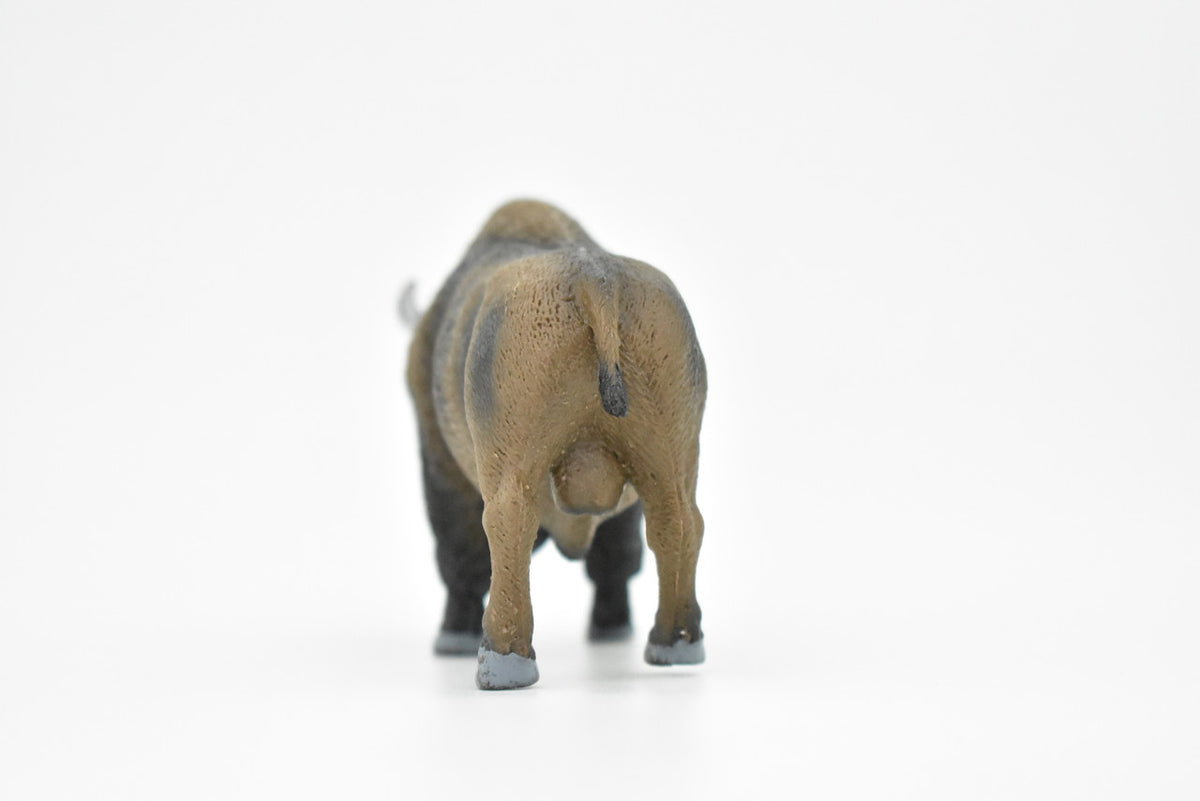Buffalo, Bison, American, Museum Quality Plastic Reproduction, Hand Painted Figurines      4.5"       CH135 B243