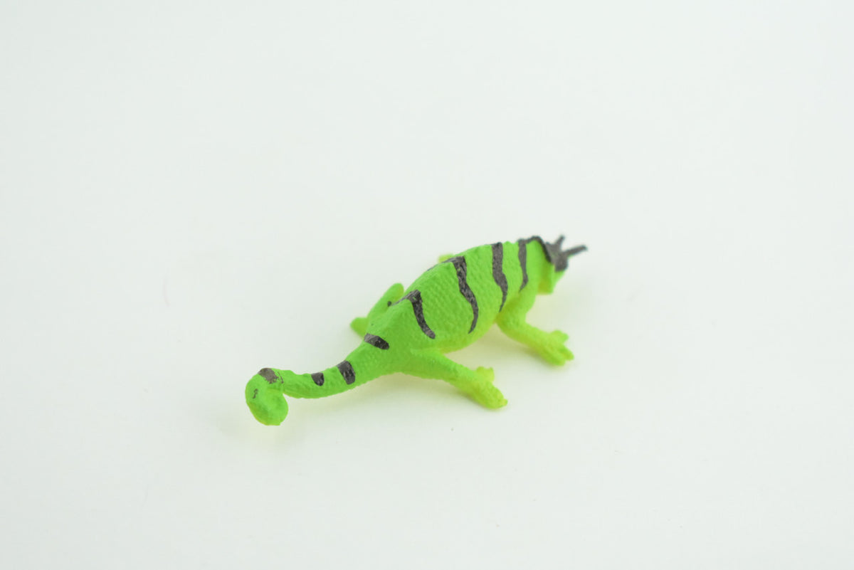 Horned Chameleon Lizard, Rubber Reptile, Hand Painted, Educational, Realistic, Model, Toys, Kids, Gift,   2 Inches.    WR47 B197