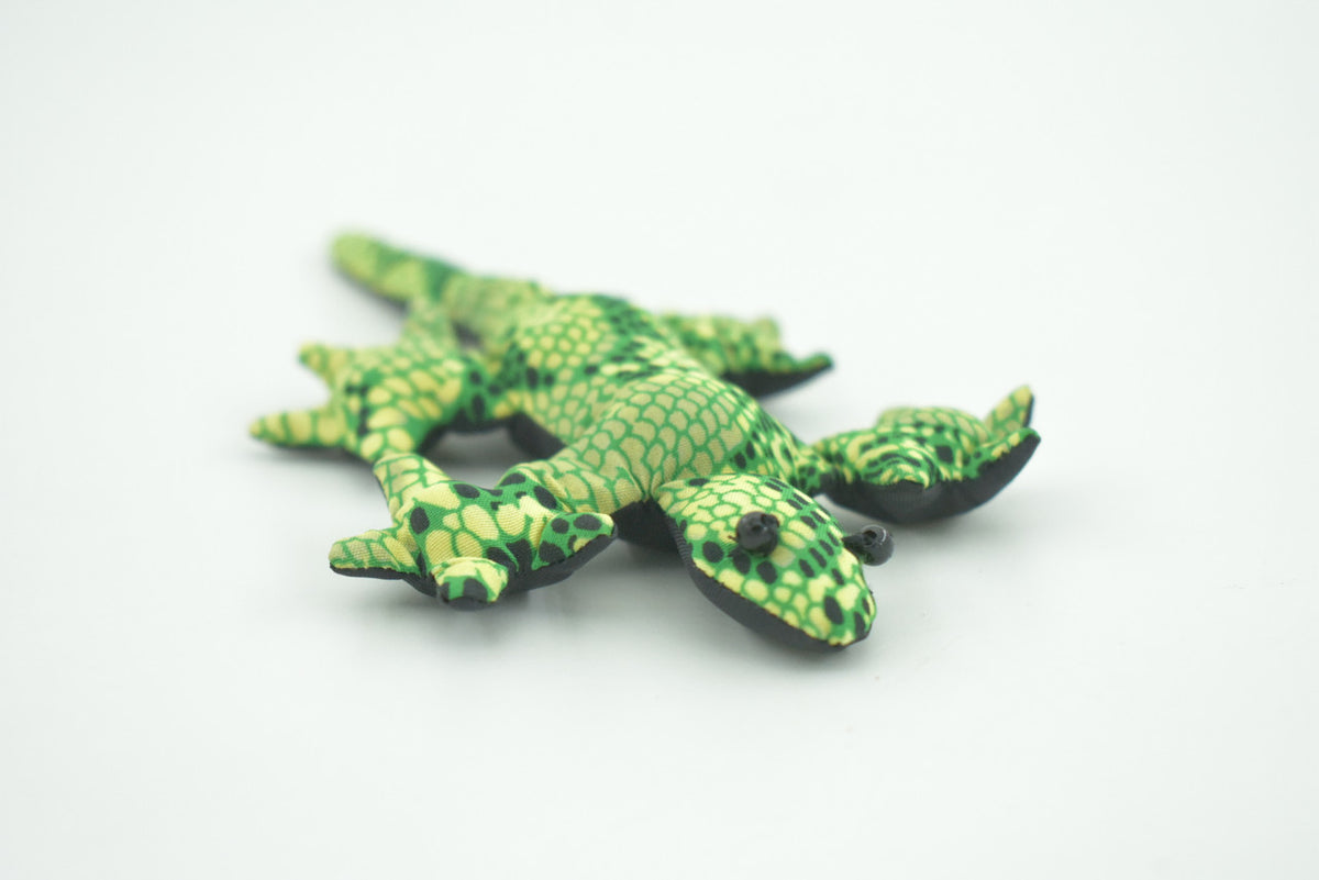 Gecko, Lizard, Reptiles, Green, Hand Made In Thailand, Sand Creatures, Paper Weight, Bean Bag, Cornhole, Game, Toy, Kids, Educational, Gift,  5  Inches.     TH34   BB304