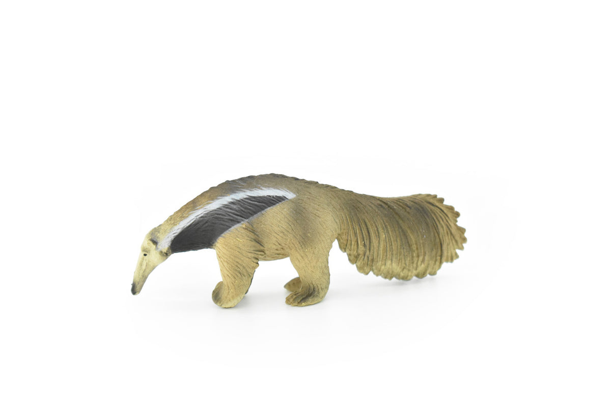 Anteater, Giant Vermilingua, Museum Quality, Hand Painted, Educational, Rubber Animal, Realistic Toy Figure, Diorama Model, Kids,  4 Inches.  