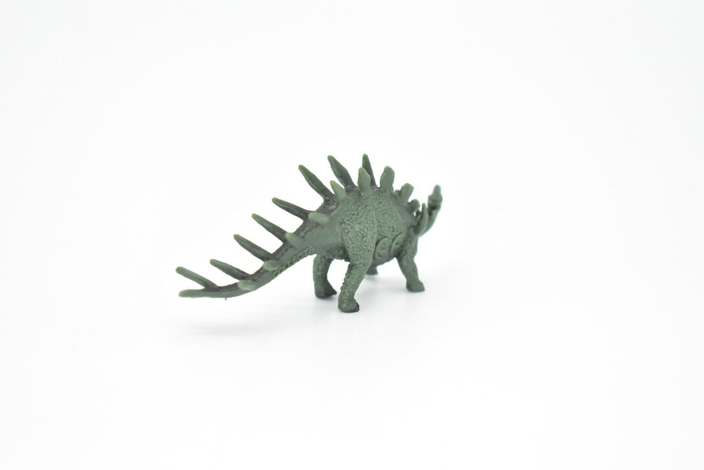 Kentrosaurus Dinosaur, Museum Quality, Animal, Educational, Realistic Hand Painted, Figure, Lifelike Model, Vintage Replica, Toy, Gift,    2 1/2 Inches.   F8118 B117