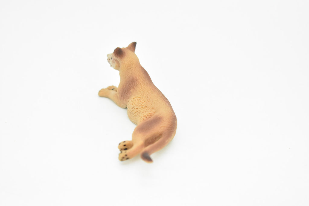 Lion, Mountain, Puma, Realistic Rubber Reproduction, Hand Painted Figurines    4"     CH153 B248