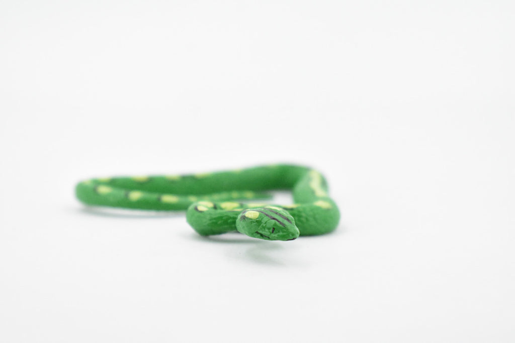 Guatemalan Palm Viper, Rubber Snake, Reptile, Hand Painted, Realistic, Very Nice Rubber Design, Educational, Diorama Model, Lifelike, Toy,  3 Inches. 