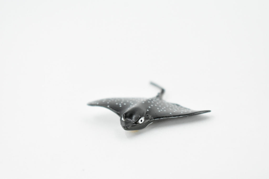 Spotted Eagle Ray, Duckbill ray, or Bonnet skate, Rubber Fish, Realistic Toy Figure, Diorama Model, Replica, Kids, Educational Design,   2 1/2 Inches.