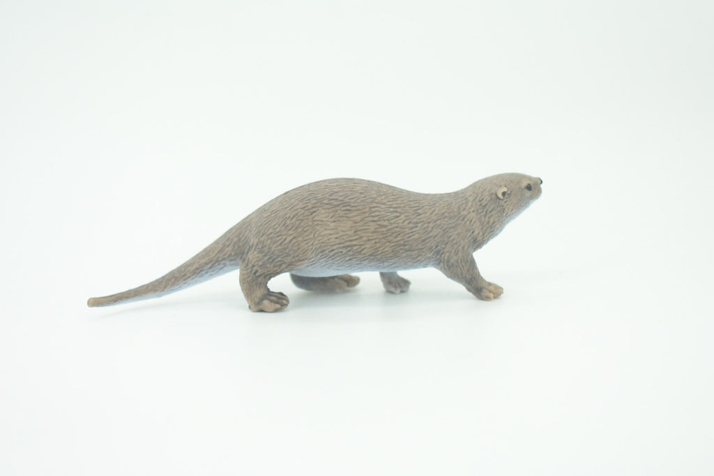 River Otter, Lontra canadensis, Hand Painted, Educational, Rubber Animal, Realistic Figure, Lifelike, Gift,    3 1/4"    SF45 B15