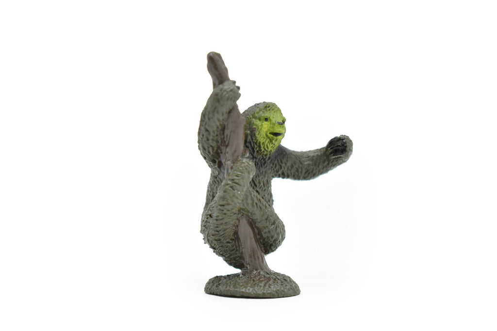 Sloth, Folivora, three-toed sloths, (Bradypodidae), Very Nice Plastic Animal, Hand Painted, Educational, Lifelike, Diorama Model, Toy, Kids,  2 Inches. 