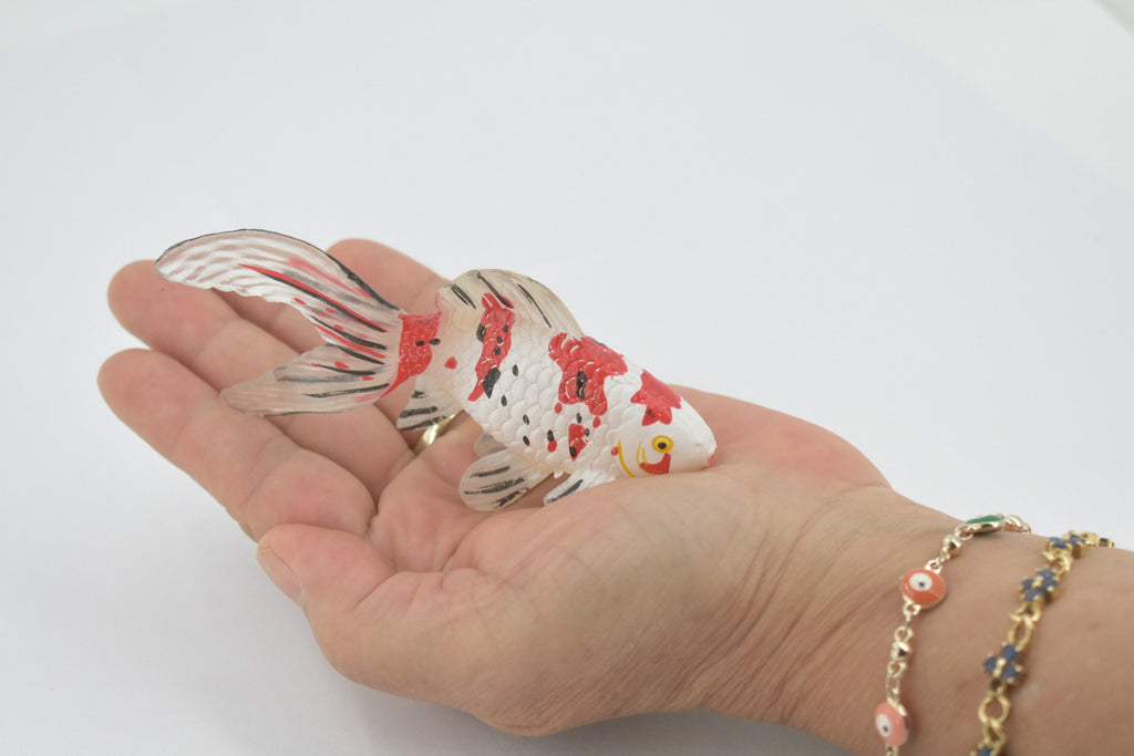 Fish, Koi, Goldfish, Carp, Museum Quality, Hand Painted, Rubber, Realistic Figure, Model, Replica, Toy, Kids, Educational, Gift,    4 1/2"   CH664 BB169