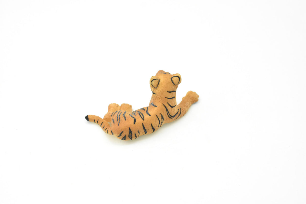 Tiger Cub, Laying Down, Realistic Toy Model Plastic Replica Animal, Kids Educational Gift  2.5"  M140 B627