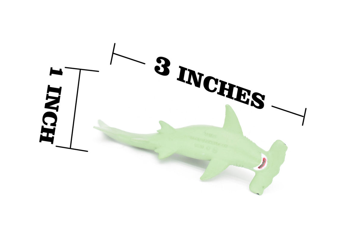 Hammerhead Shark, Curved, Very Nice Plastic Replica    3"   -   F1011 B118