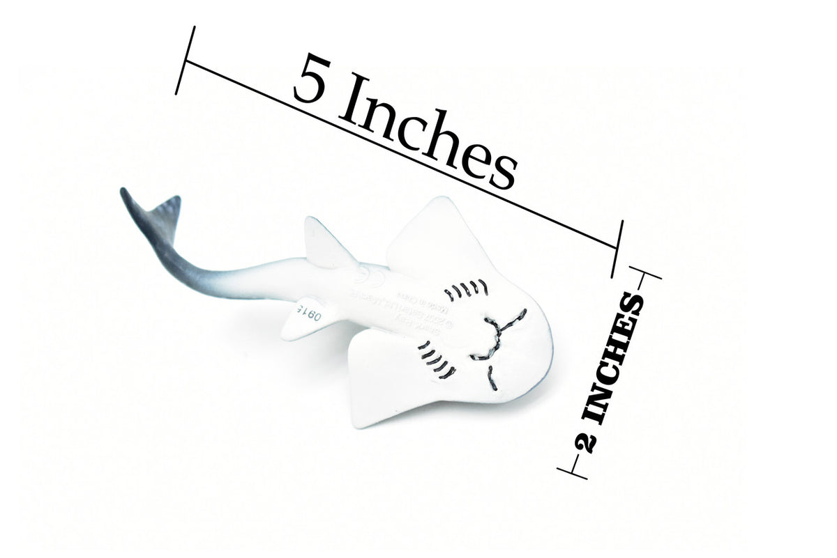 Shark Ray, Museum Quality Plastic Replica   5"  -    F3422 B212