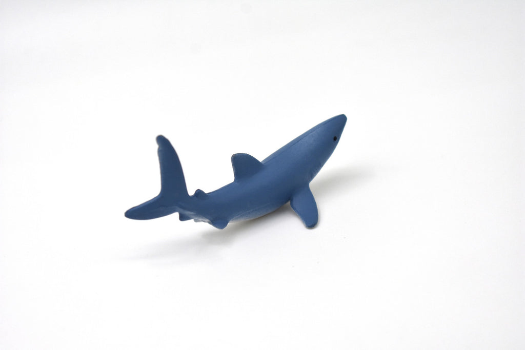Mako Shark, Isurus oxyrinchus, Very Nice Rubber Fish, Educational, Realistic Figure, Lifelike Model, Figurine, Replica, Gift,   3"  SF01 B51
