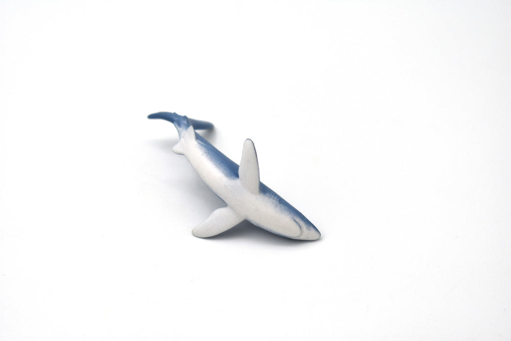Mako Shark, Isurus oxyrinchus, Very Nice Rubber Fish, Educational, Realistic Figure, Lifelike Model, Figurine, Replica, Gift,   3"  SF01 B51